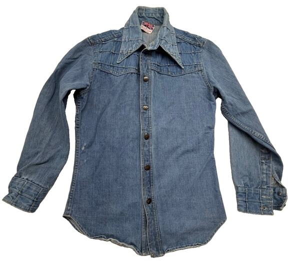 Britannia Tops - Vintage 70s Britannia Denim Shirt Med Big Collar Metal Buttons Hong Kong Cotton